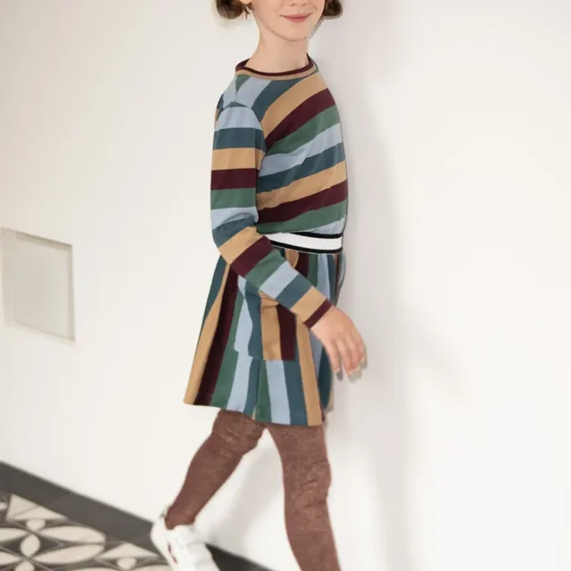 Lena Skirt in wide multicoloured stripes with big pockets