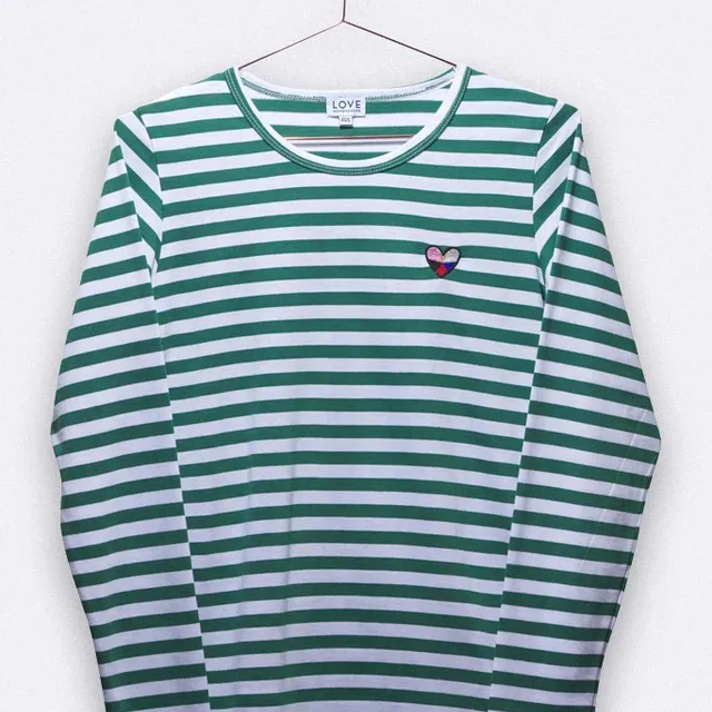 Tommy Longsleeve in green & white stripes with little heart embroidery for women