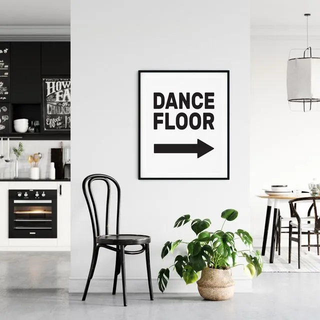 Dance Floor (arrow right)