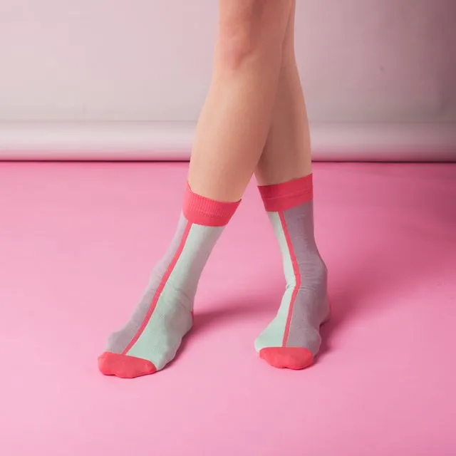 Contrast Ankle Socks in Mint - Adult