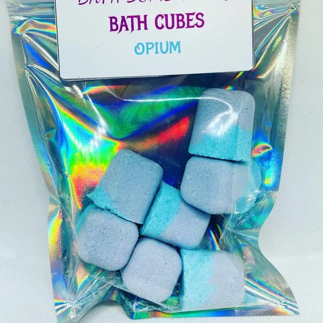 Opium noir bath cubes