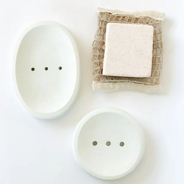 Concrete oval soap dish (white)