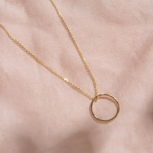 Recycled 9ct gold mini circle necklace
