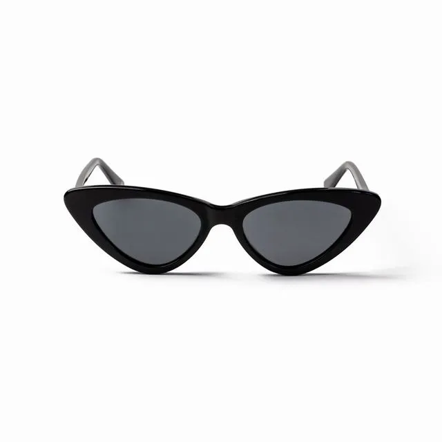 Marylin black frame and smoke lens sunglasses