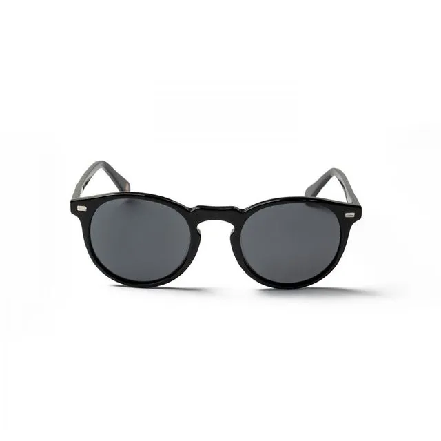 De Niro Shiny black frame and smoke lens sunglasses