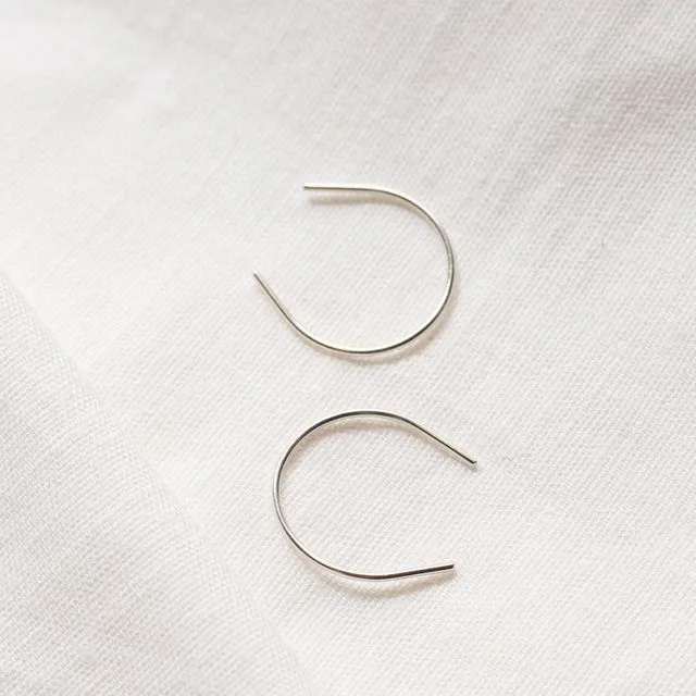 Recycled silver curve ear threads