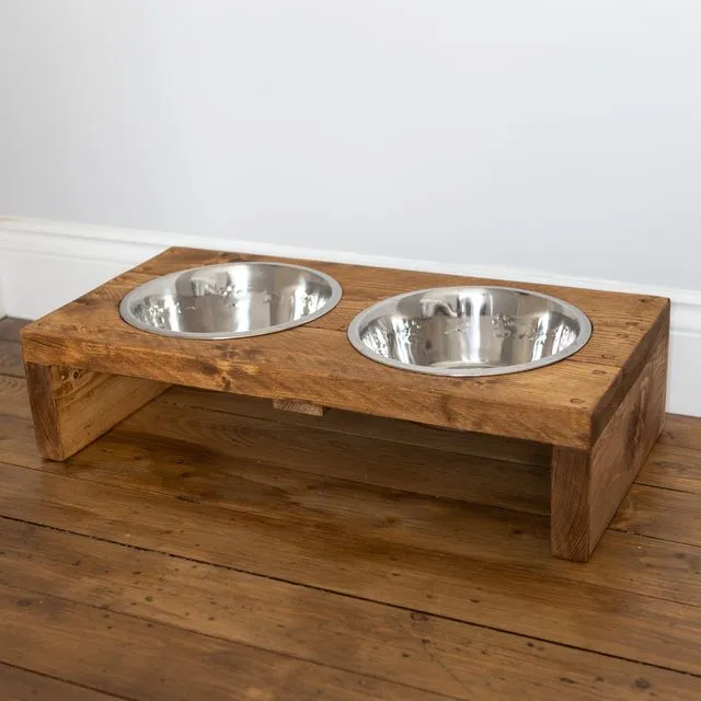 Wooden Chunky Raised Feeding Stand for Dogs Medium