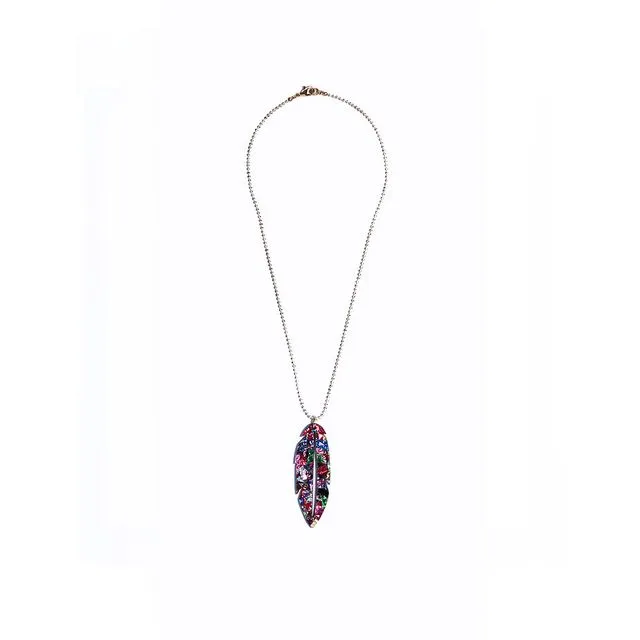Necklace with Leaf in Multi-Colours