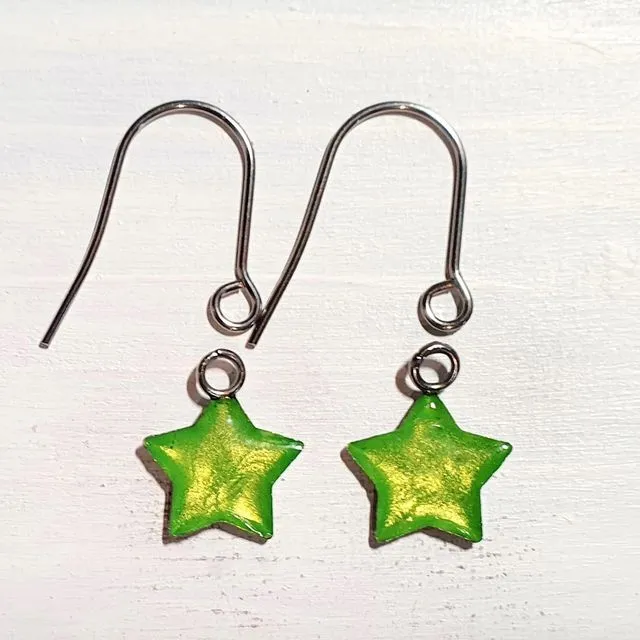 Star drop earrings with short wires - Iridescent Green