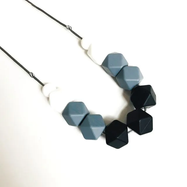 Amy - Monochrome Teething Necklace