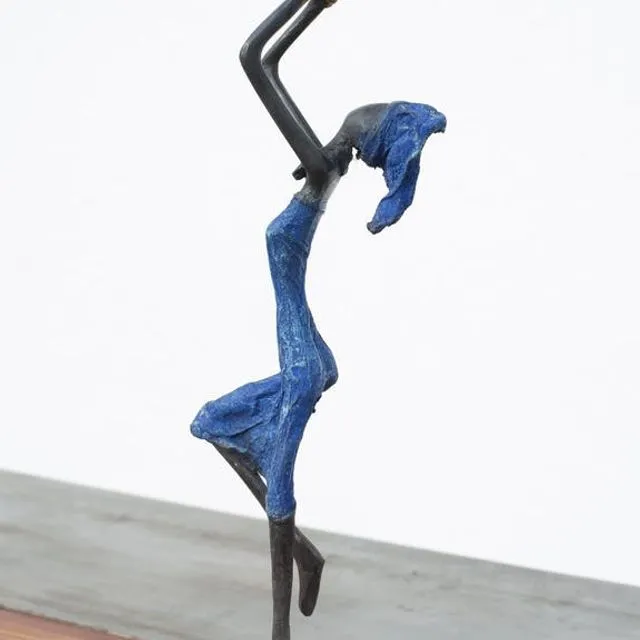 Bronze Sculpture "Baby In The Air" By Adama Ouedraogo 27 Cm Different Colors