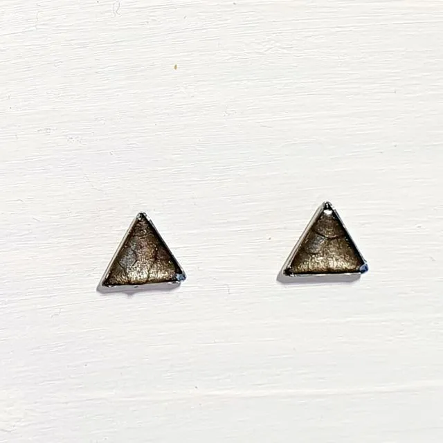 Mini triangle studs - Onyx