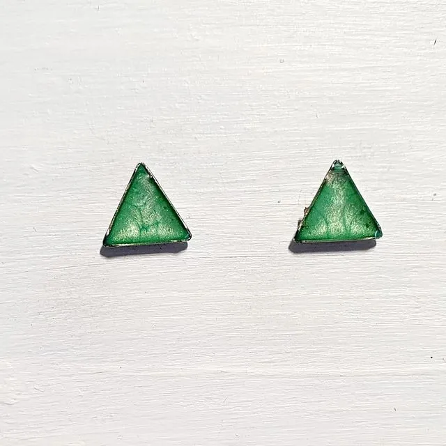Mini triangle studs - Green