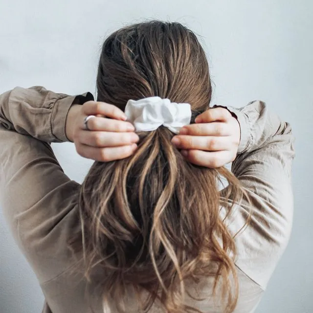 Hair Scrunchie Linen - White