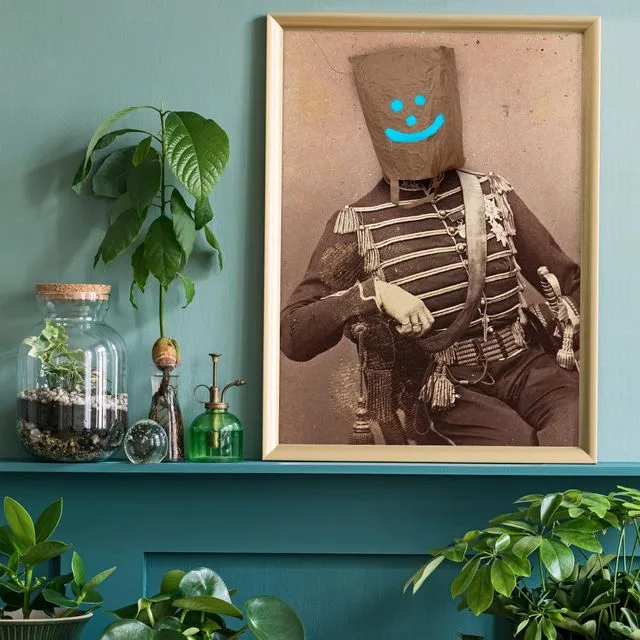 Smiley Soldier Vintage Print