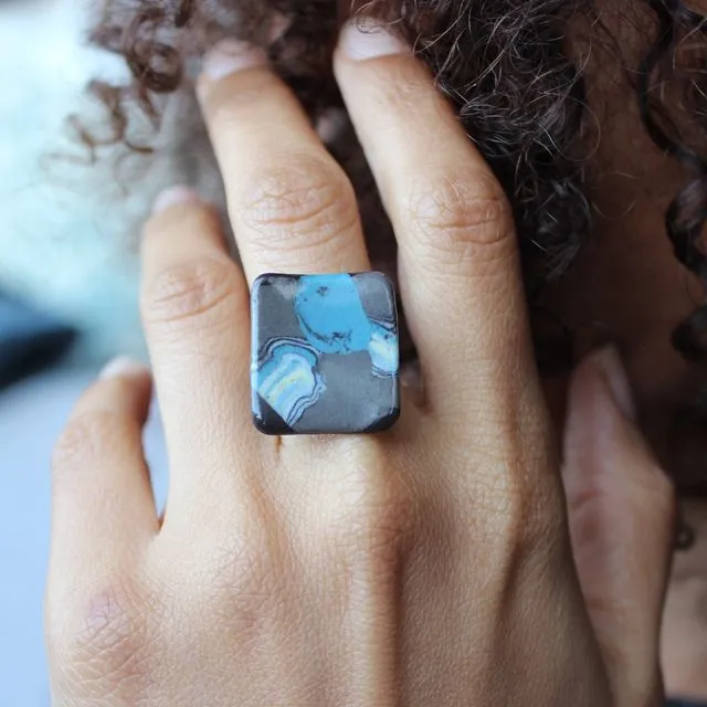 Square black and blue porcelain ring
