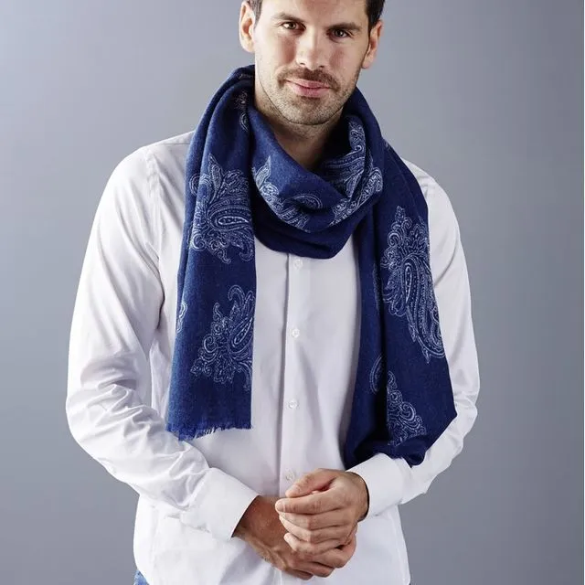 White Sands Warm and soft wool scarf