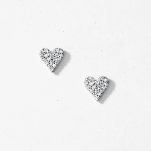 PAVE HEART STUD EARRINGS 925 STERLING SILVER - COLOUR PLATINUM