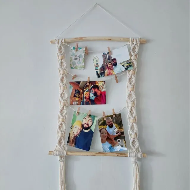 Picture holder macrame wall hanging and photo frame in one (Copy)