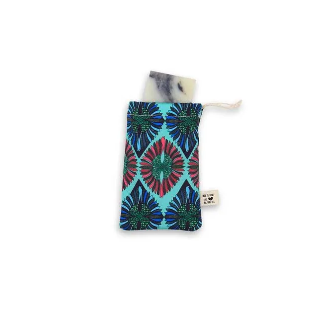 Away-From-Home Soap Pouch Individually Blue Flowers