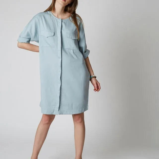 Oversized Cotton Shirt with Button Down in Front in Blue Blush
