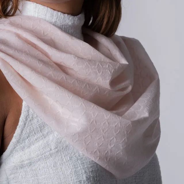 Jacquard Woven Cotton Scarf in Bridal Blush