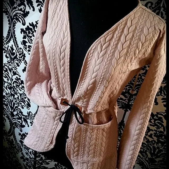 Dust pink cardigan vest braided pattern with belt - size S