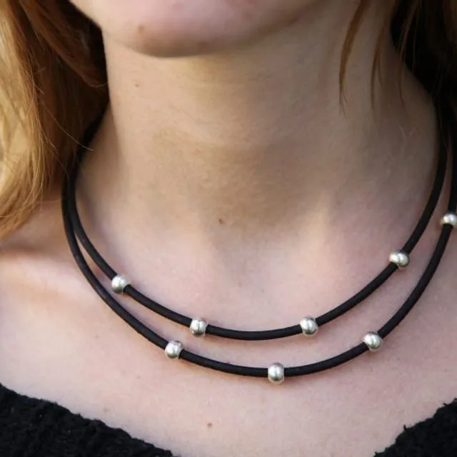 Silver Beads Necklace - Black