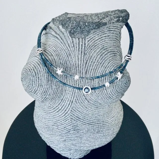 Starfish and Beads Necklace with transparent Swarovski Stone - Denim Blue