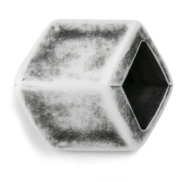 Cube Charcoal Black & white (CBW)