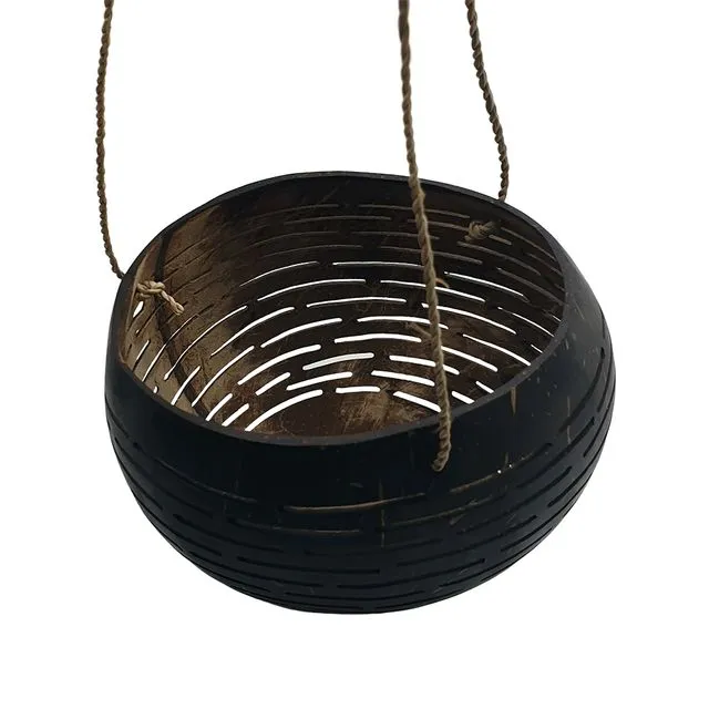 Vie Naturals Carved Hanging Coconut Shell with a Sturdy Jute Rope, 13-15cm, Design 1