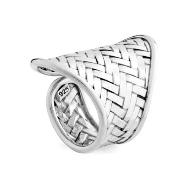 Soka Silver Ring