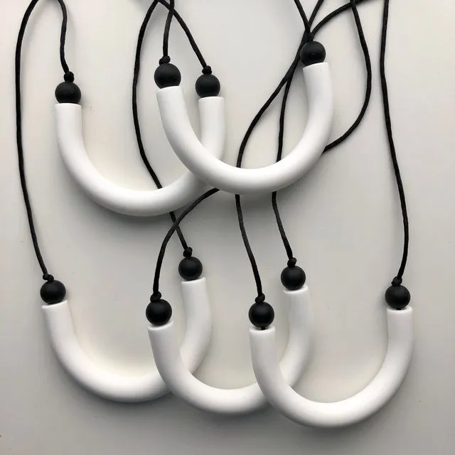 Bundle 5 White U tube shaped teething pendant