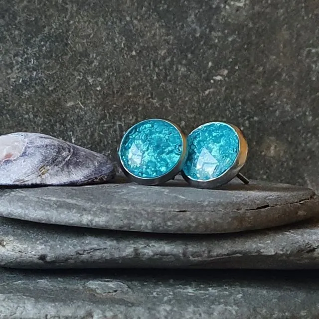 Keepsake Waters edge blue Mini round studs with sand from the beach