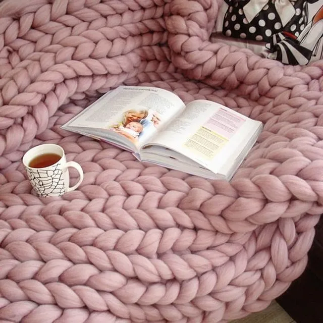 Chunky Knit Blanket (Dusty Pink)