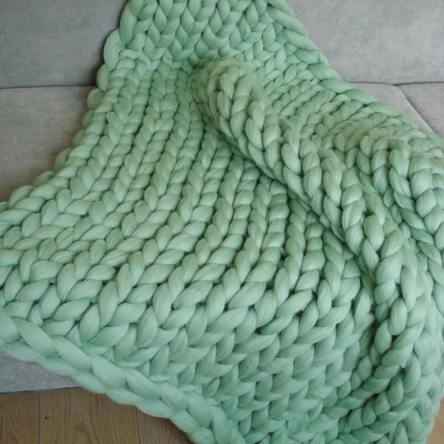 Chunky Knit Blanket (Mint)