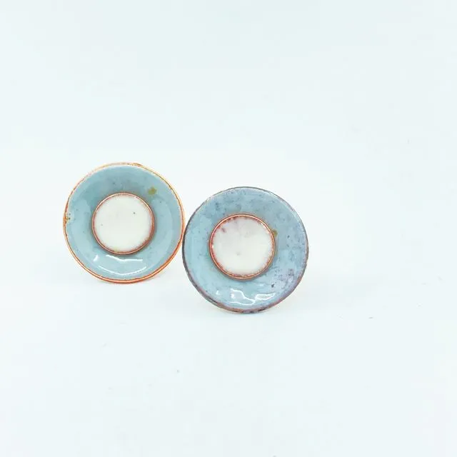 Duo enamel studs in silver grey and ivory