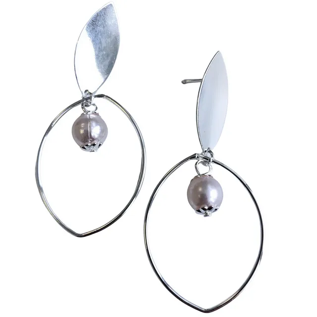 Earring Leaf with Pearl