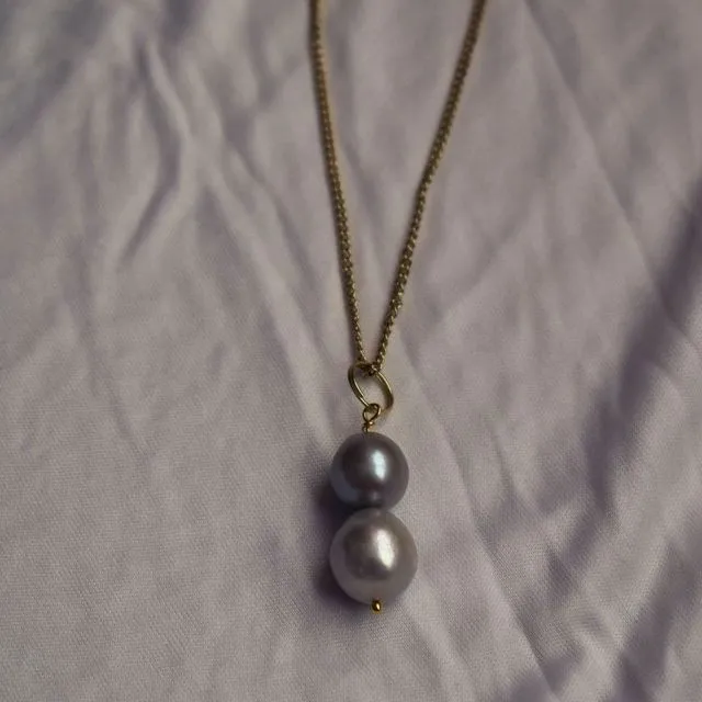 Large silver double pearl pearl pendant necklace