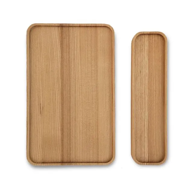 Set of two serving trays