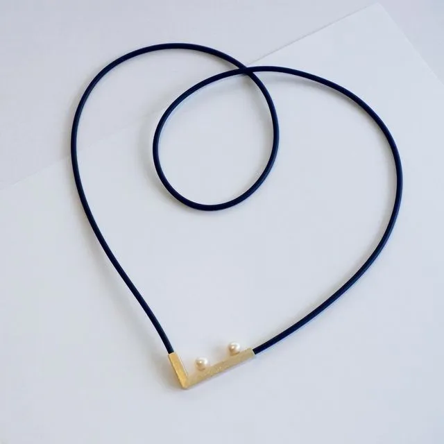 Pearl Line Necklace