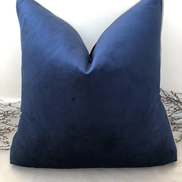 The Navy Velvet Varley 20" Cushion/Cover Non-Piped