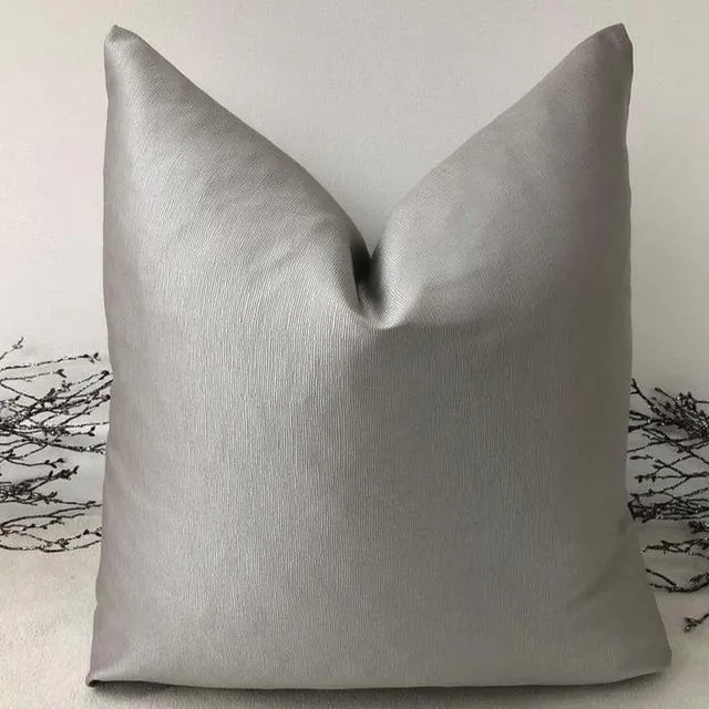 The Grey Webster 18" Cushion/Cover Non-Piped
