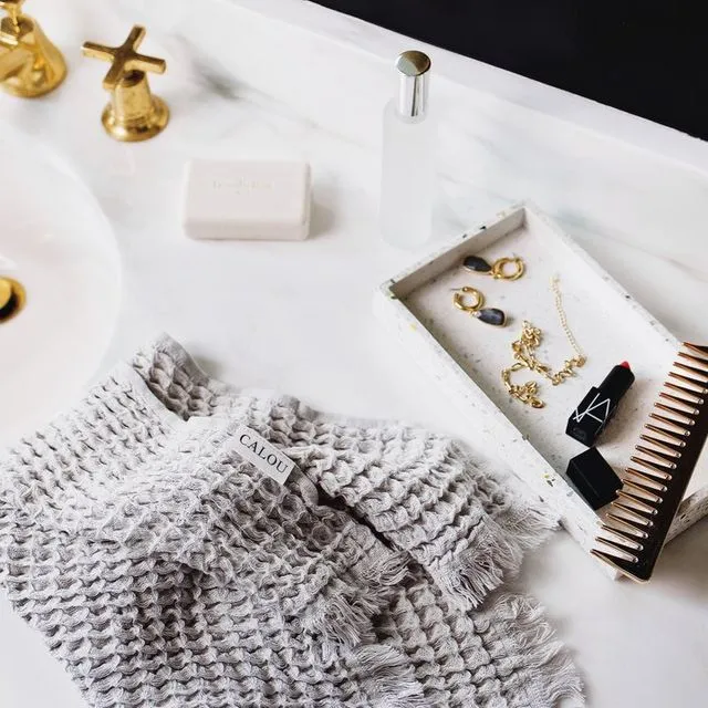 The Bonnie & Clyde Hand Towel - Pearl Grey