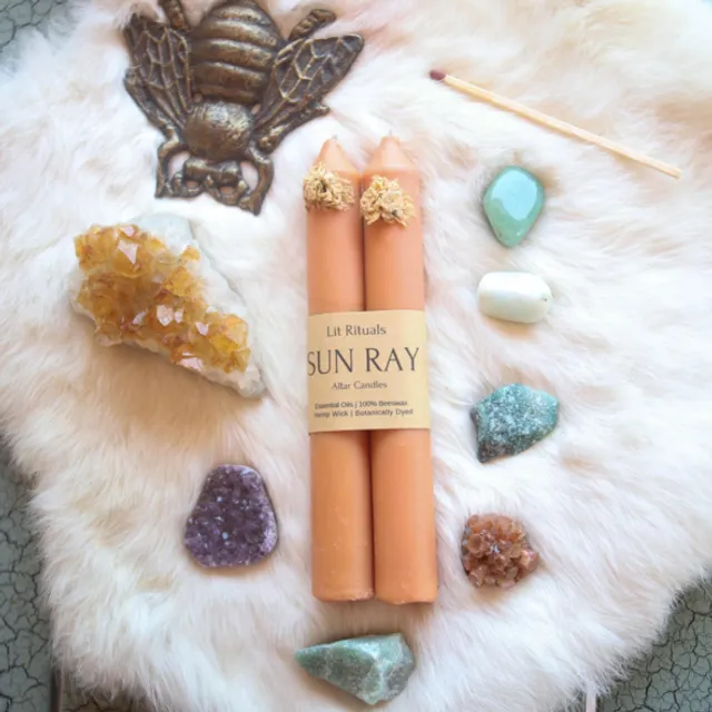 Altar Candle - Sun Ray Large Beeswax Candle