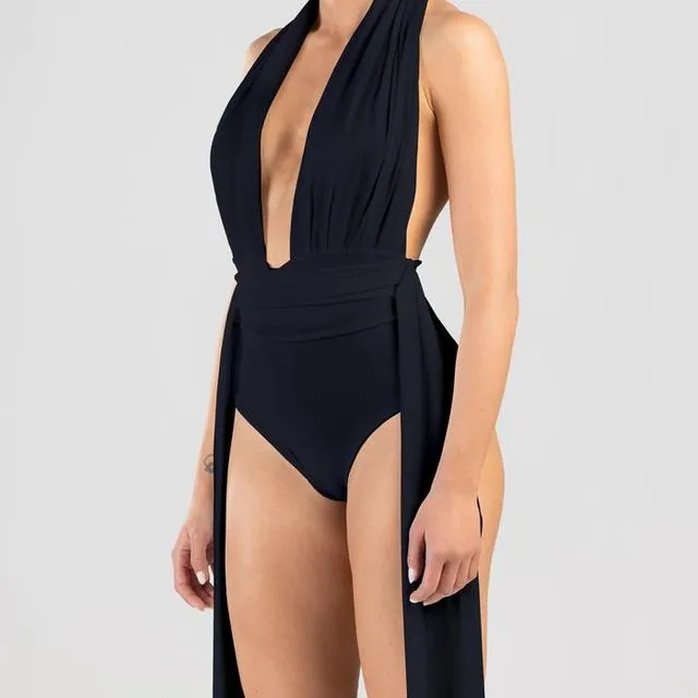 Plonger One-piece Swimsuit With Decorative Belt - Black