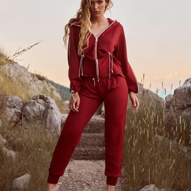 Voguish Tracksuit Set With Decorative Strings And Zips - Burgundy