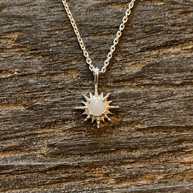 Moonstone starburst necklace silver
