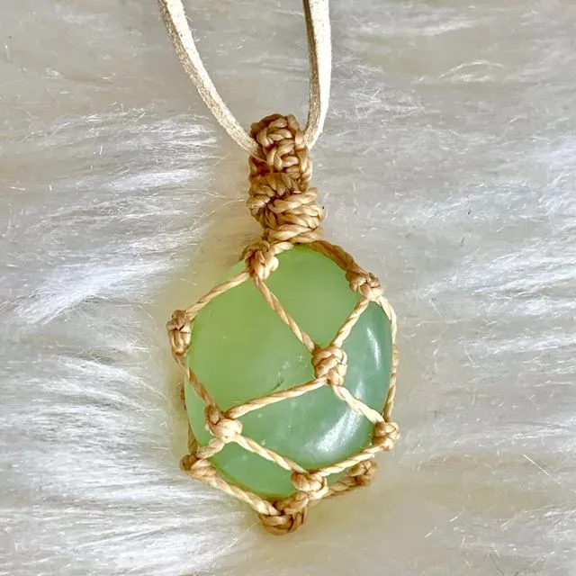 Natural Green Jade Macramé Necklace