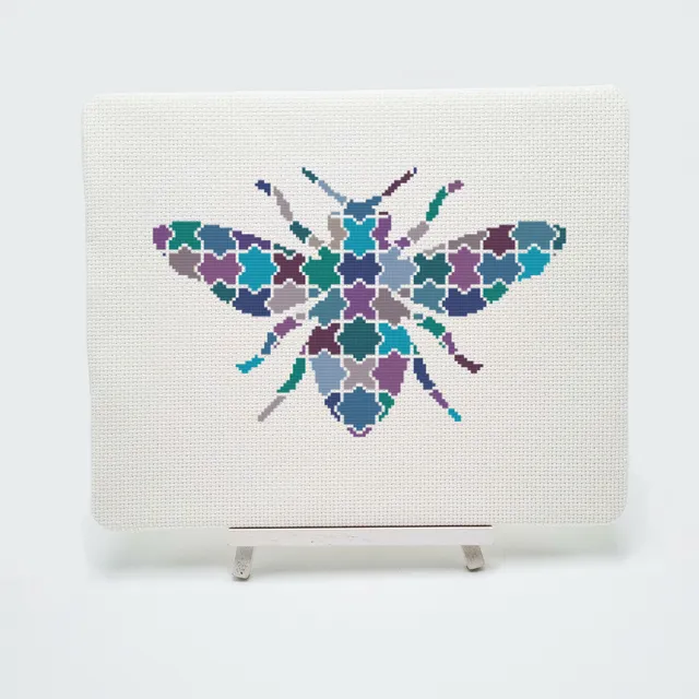 Jigsaw Bee Cross Stitch Kit